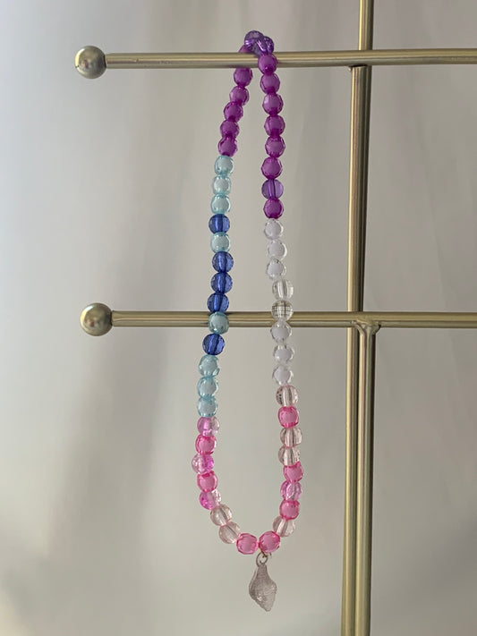 Multi-colored shelled necklace